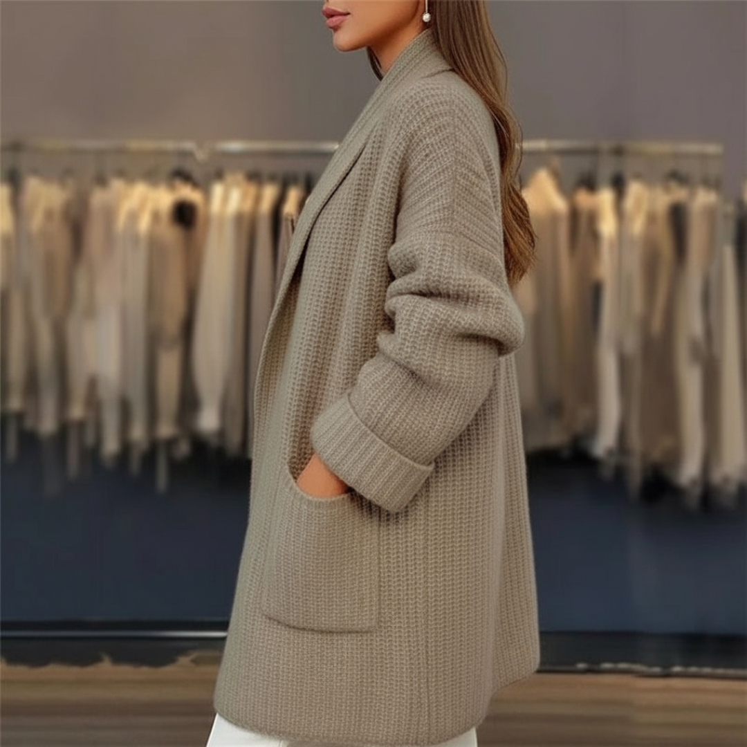 Winnia | Svetřík z pleteniny s kapsami