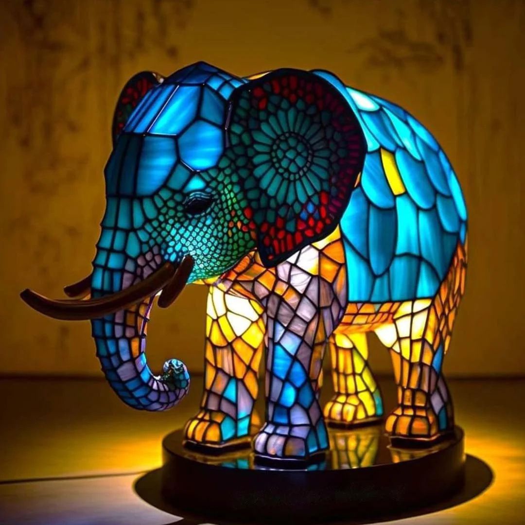 Nounours – Magická sloní lampa z barevného skla